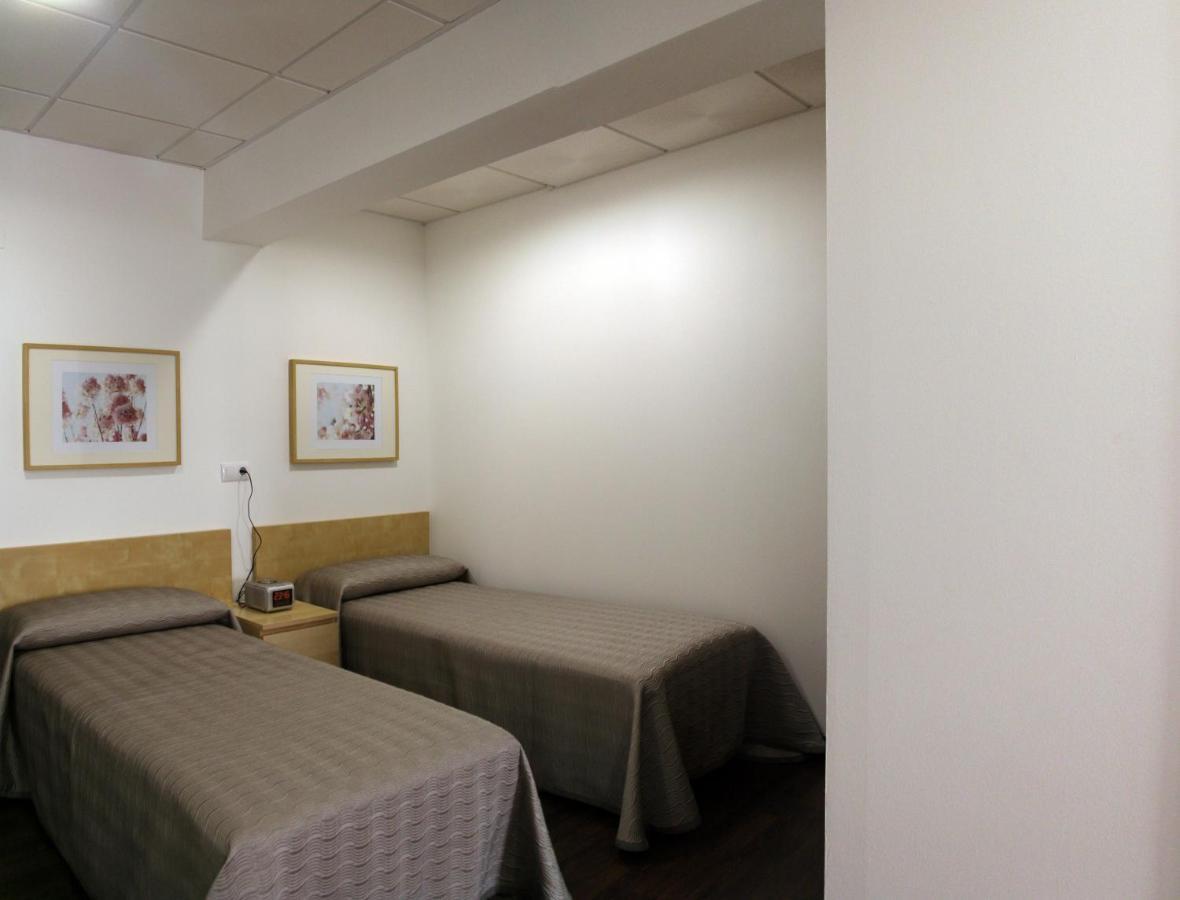 Hostal Jentoft Sevilla Kültér fotó