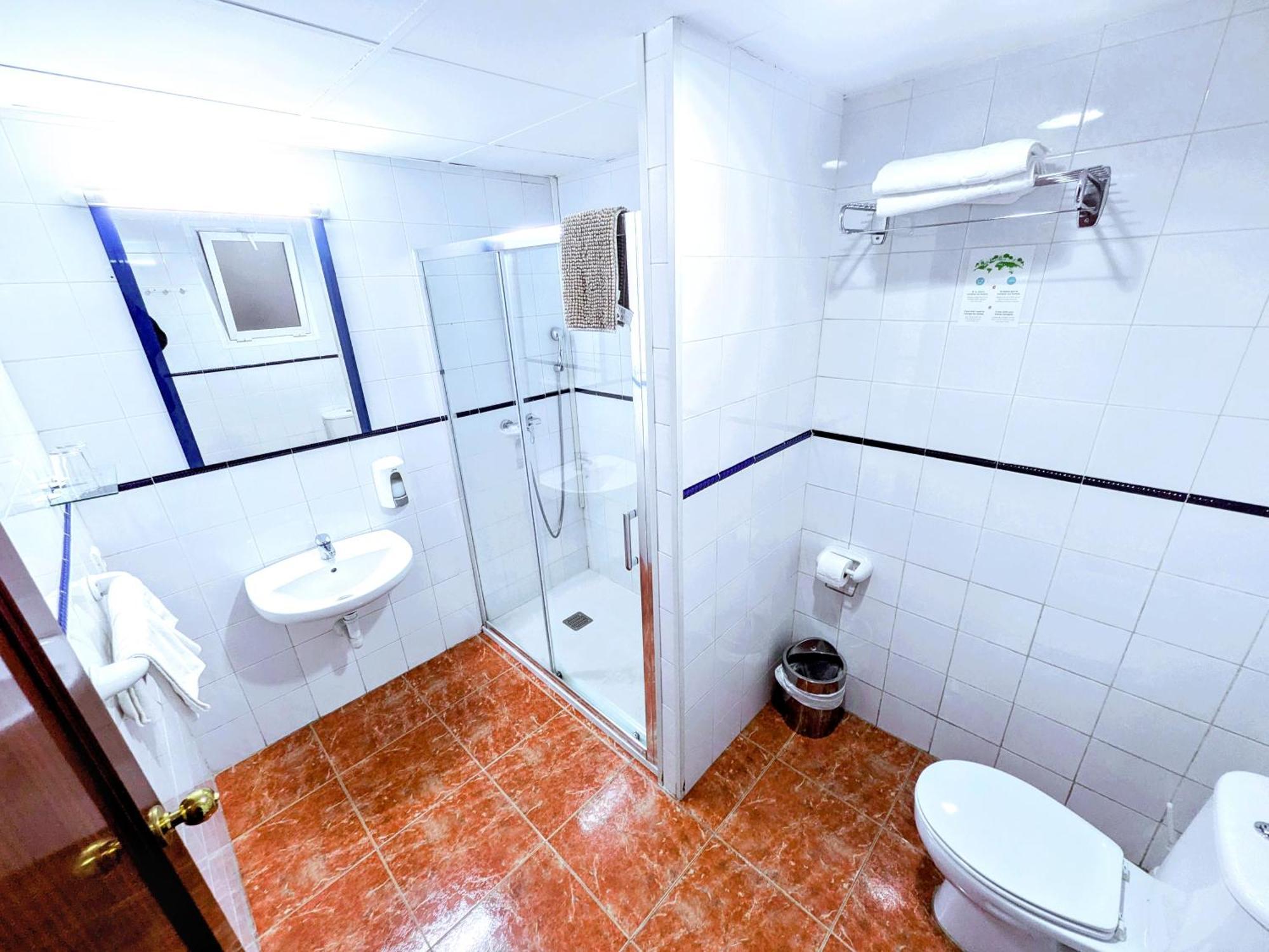 Hostal Jentoft Sevilla Kültér fotó