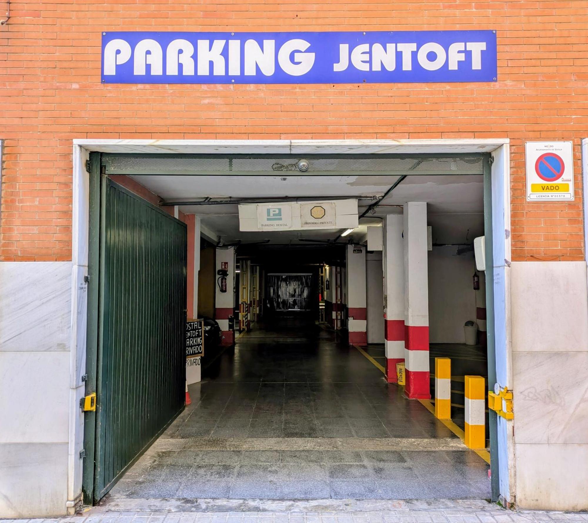 Hostal Jentoft Sevilla Kültér fotó