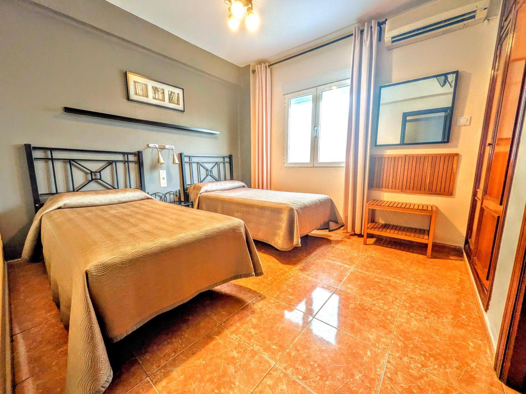 Hostal Jentoft Sevilla Kültér fotó