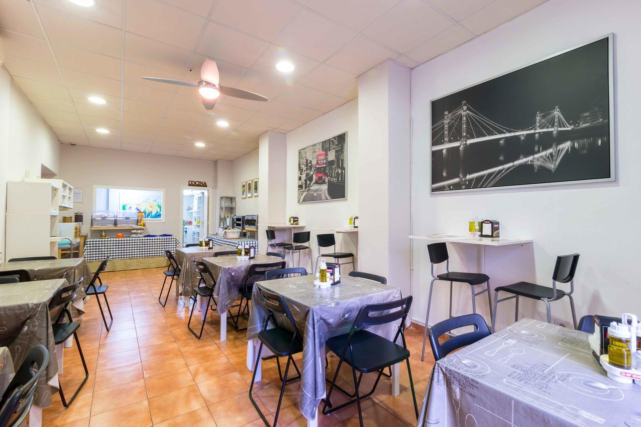 Hostal Jentoft Sevilla Kültér fotó